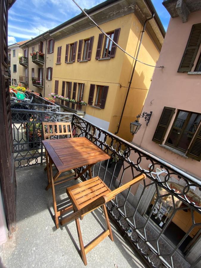 Ferienwohnung La Casa Del Corso Arona Exterior foto